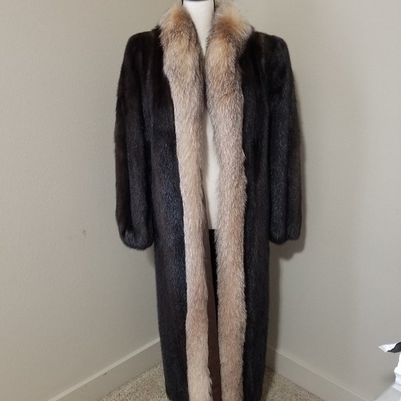 Jackets & Blazers - VINTAGE Full length mink coat w/ fox trim